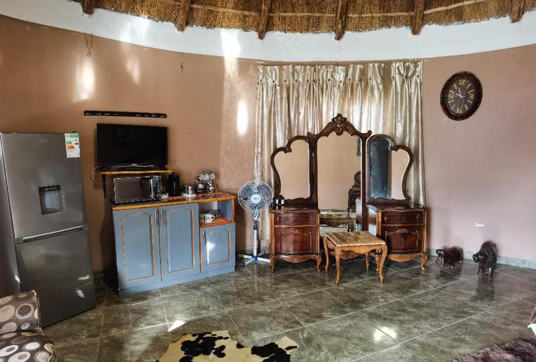 The Round House Apartment Manguzi ภายนอก รูปภาพ