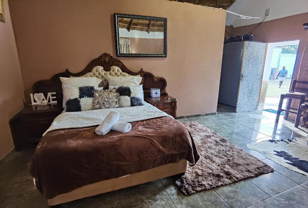 The Round House Apartment Manguzi ภายนอก รูปภาพ